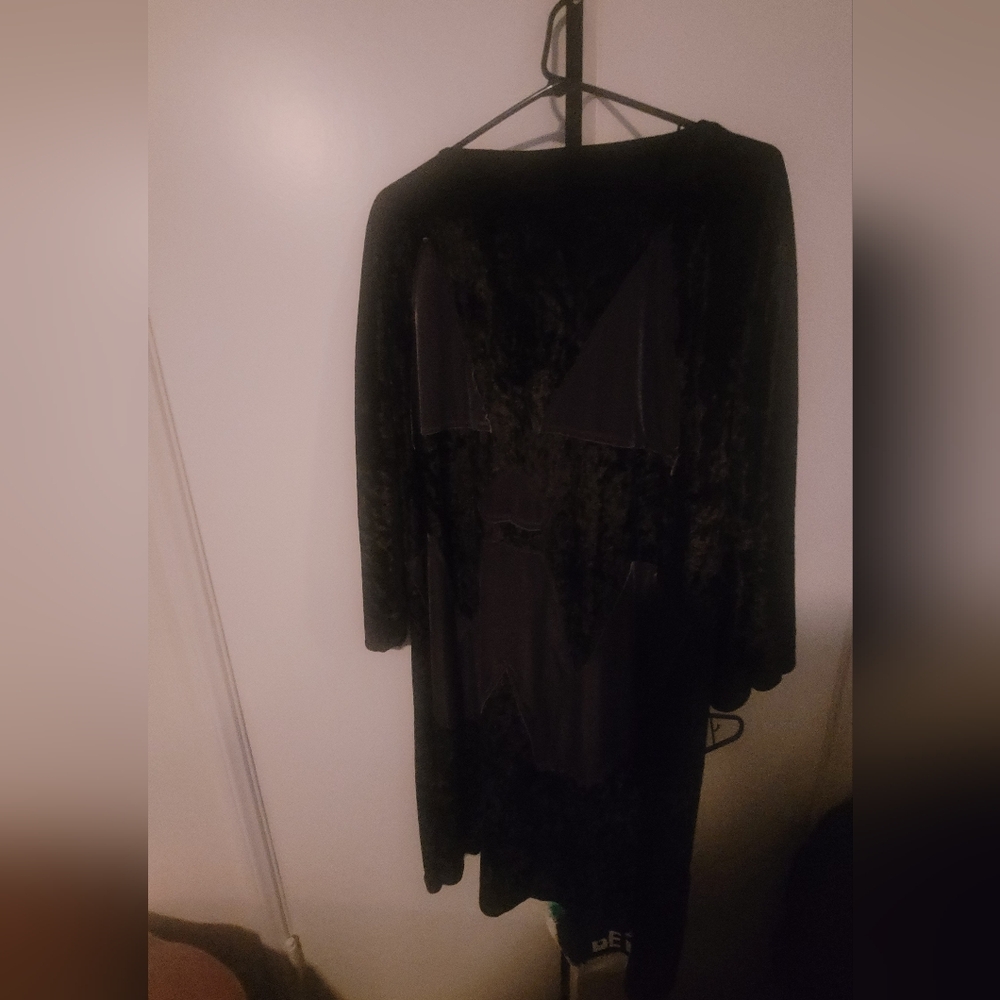 Foxblood Jack O Latern Robe